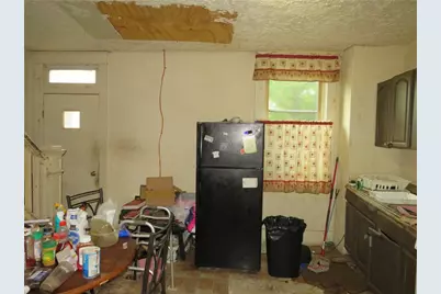 146 Wilker Ave, Aliquippa, PA 15001 - Photo 6
