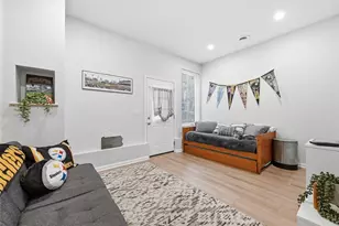 1912 Fox Wy, Pittsburgh, PA 15203 - Photo 4