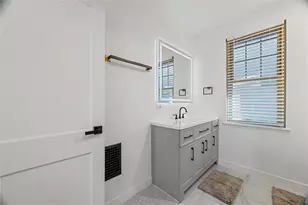 56 Bascom Ave, Pittsburgh, PA 15214 - Photo 14