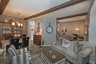 309 Kingsberry Cir, Pittsburgh, PA 15234 - Photo 6