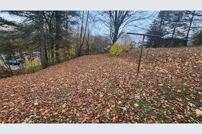 302 E Church Street, Clay Township, PA 16061 - Photo 4