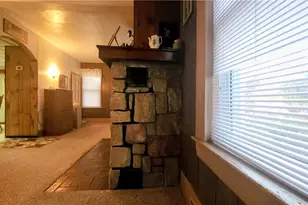 302 E Church St, Clay Township, PA 16061 - Photo 6