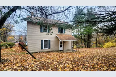 302 E Church Street, Clay Township, PA 16061 - Photo 2