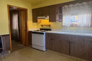 211 S Allen Ave, Donora, PA 15033 - Photo 4