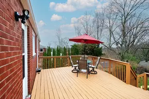 1214 Arrowood Dr, Pittsburgh, PA 15243 - Photo 28