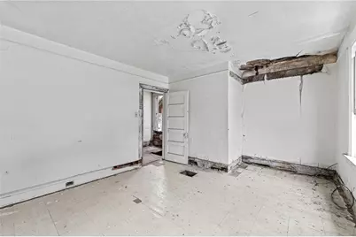 435 E Burgess St, Pittsburgh, PA 15214 - Photo 12