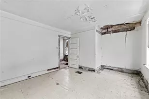 435 E Burgess St, Pittsburgh, PA 15214 - Photo 12