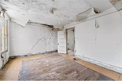 435 E Burgess St, Pittsburgh, PA 15214 - Photo 10