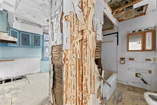 2417 Osgood St, Pittsburgh, PA 15214 - Photo 14