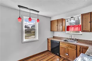 114 S 8th St, Youngwood, PA 15697 - Photo 2