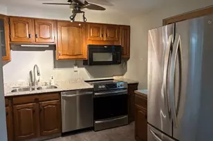 122 Rampart Ct, Pittsburgh, PA 15068 - Photo 10