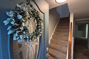 122 Rampart Ct, Pittsburgh, PA 15068 - Photo 2