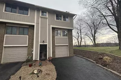 122 Rampart Ct, Pittsburgh, PA 15068 - Photo 1