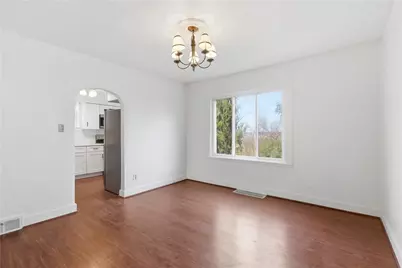 240 Ridgewood Ave, Pittsburgh, PA 15229 - Photo 8