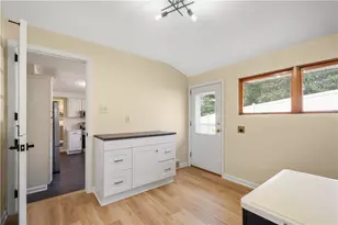 5158 Priscilla Dr, Bethel Park, PA 15102 - Photo 14