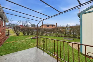 1237 Catalina Dr, Monroeville, PA 15146 - Photo 38