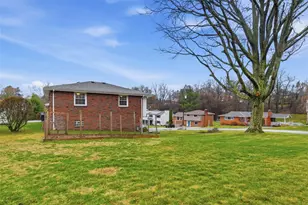 1237 Catalina Dr, Monroeville, PA 15146 - Photo 42