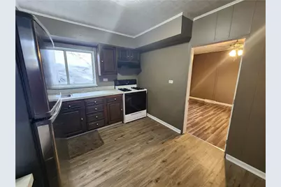 407 Alexander St, McKees Rocks, PA 15136 - Photo 6