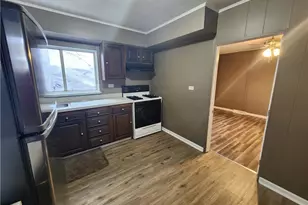 407 Alexander St, McKees Rocks, PA 15136 - Photo 6