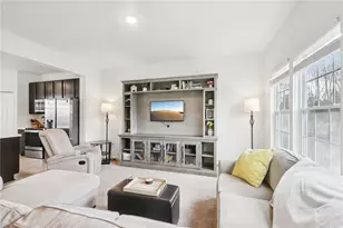 171 Kruger Cir, Forward Township, PA 16033 - Photo 8