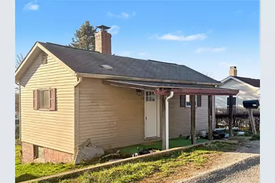 517 Pine St, Mount Pleasant Township, PA 15666 - Photo 1