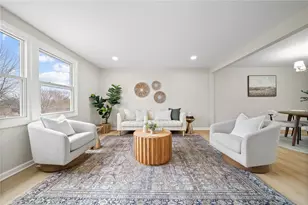 320 Willow Hedge Dr, Monroeville, PA 15146 - Photo 6