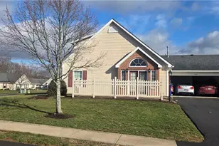 206 Rose Cir, Richland, PA 15044 - Photo 1