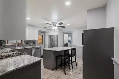 1615 Wicklines Ln, Pittsburgh, PA 15212 - Photo 8