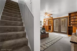 1615 Wicklines Ln, Pittsburgh, PA 15212 - Photo 14