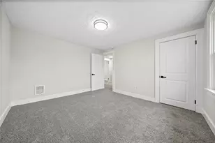 136 Hillson Ave, Pittsburgh, PA 15227 - Photo 20