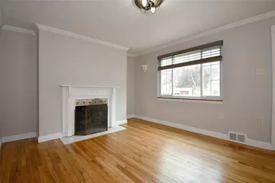 49 Sunrise Dr, Pittsburgh, PA 15236 - Photo 4