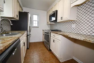 49 Sunrise Dr, Pittsburgh, PA 15236 - Photo 10