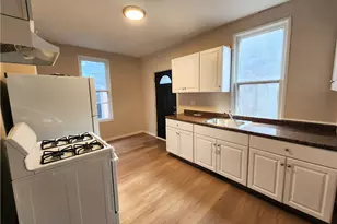 326 Cherry St, Homestead, PA 15120 - Photo 4