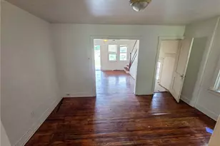 2050 Laketon Rd, Pittsburgh, PA 15221 - Photo 6