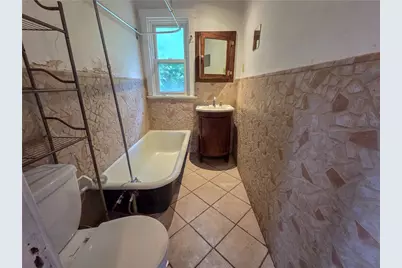 2050 Laketon Rd, Pittsburgh, PA 15221 - Photo 20