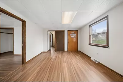 504 Fair Oaks Street, Stowe Township, PA 15136 - Photo 10