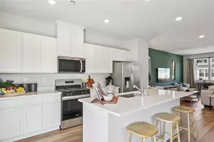 273 Truth Cir, Jackson Township, PA 16037 - Photo 6