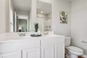 273 Truth Cir, Jackson Township, PA 16037 - Photo 12