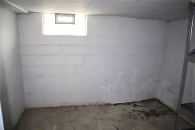 506 Lewis Ave, Jeannette, PA 15644 - Photo 20