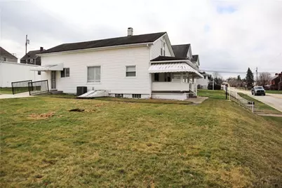 506 Lewis Ave, Jeannette, PA 15644 - Photo 28