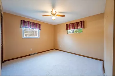 15 Deerfield Dr, Hempfield Township, PA 15601 - Photo 16