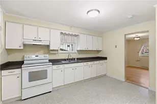 20 Fairhill Dr, Washington, PA 15301 - Photo 10