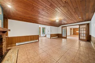 2 Deerfield Ln, White Township, PA 15701 - Photo 12