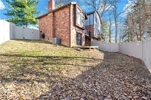 601 Burning Tree Ct, Elizabeth Twp/Boro, PA 15135 - Photo 20