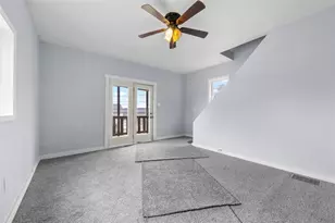 242 Union St, Dunbar Township, PA 15430 - Photo 10