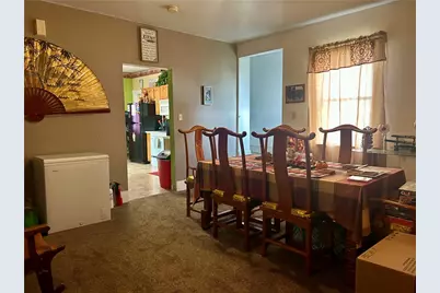 907 Crest Ave, Charleroi Boro, PA 15022 - Photo 8