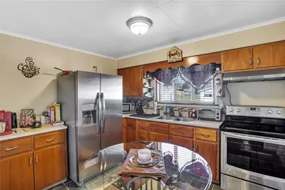 804 George, Scottdale, PA 15683 - Photo 16