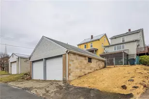 1002 Summit St, McKeesport, PA 15132 - Photo 4