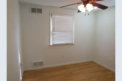 65 Fernwood St, South Strabane, PA 15301 - Photo 8