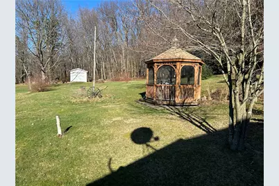 629 S Summit St, Derry Township, PA 15627 - Photo 2